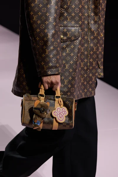 Look 117